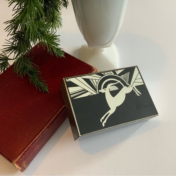 White&Black Gazelle Box - Picture 2 of 11